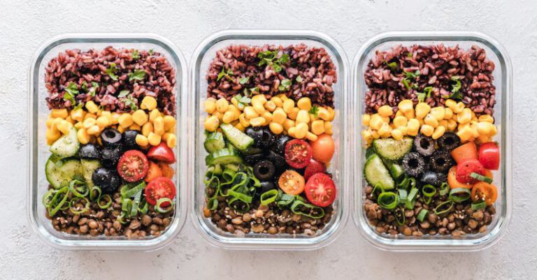 Can Meal Prepping Save You Time during the Week?